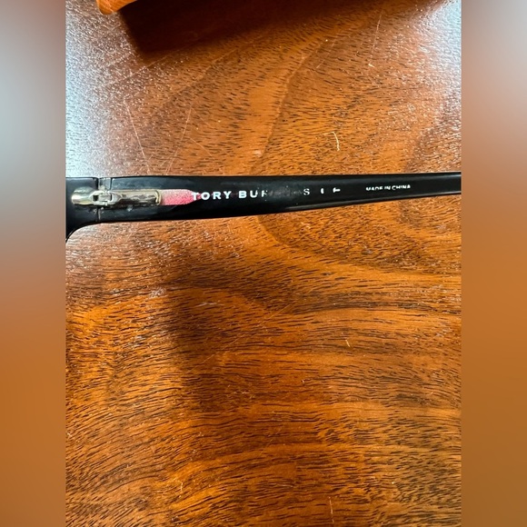 Tory Burch Black Frame with Orange Case - Picture 3 of 7